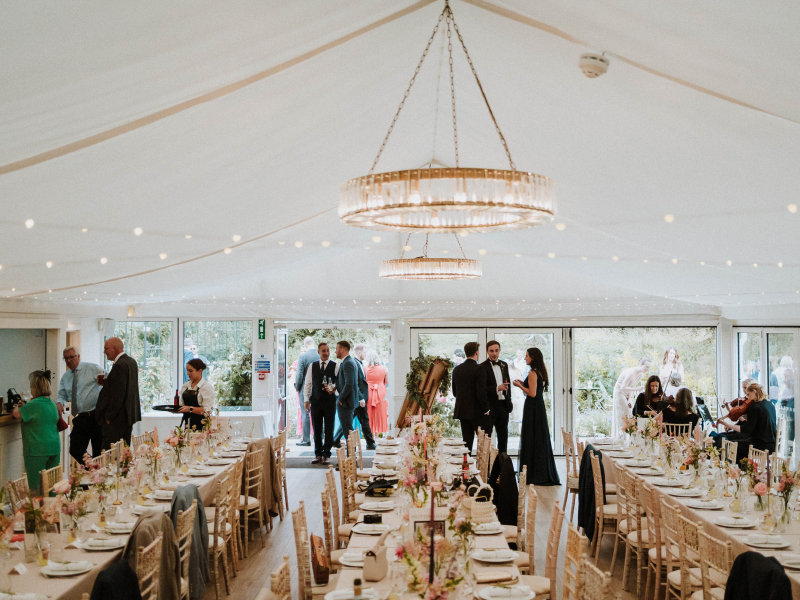 interior flat lining