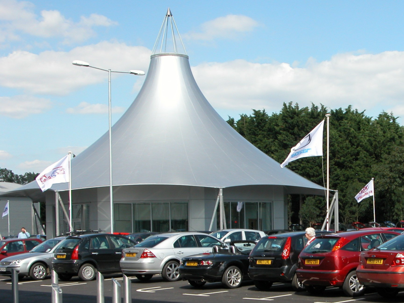 Hendy Ford Showroom